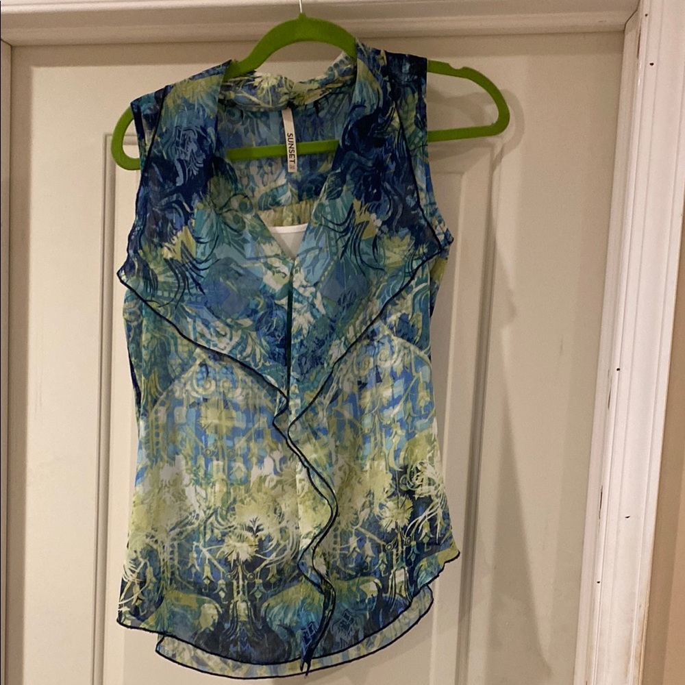 Sunset Rd size Small Blue and Green Asymmetrical Ruffled Blouse